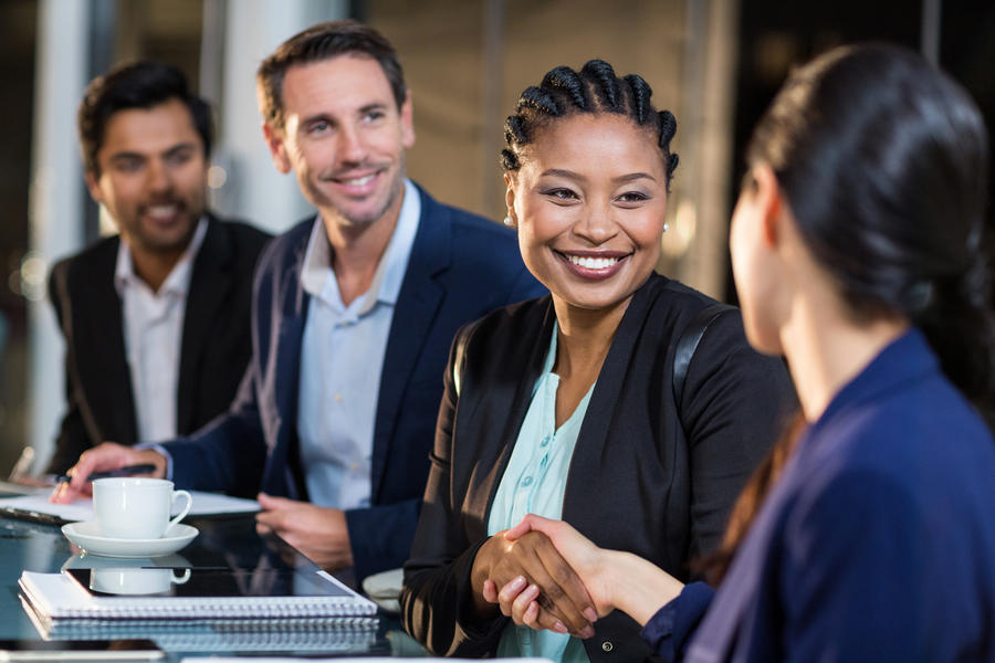 Pessoas em uma reunião comercial